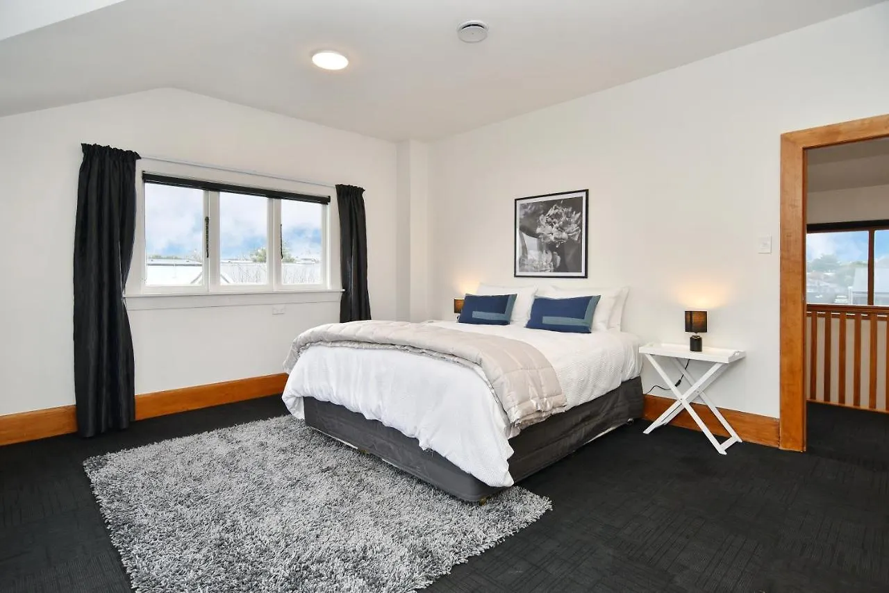 Whitmore- Classic Villa - Christchurch Holiday Homes 0*,  ニュージーランド