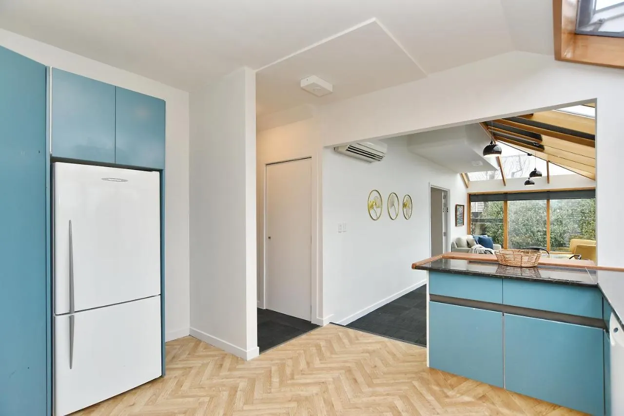Whitmore- Classic Villa - Christchurch Holiday Homes Nuova Zelanda